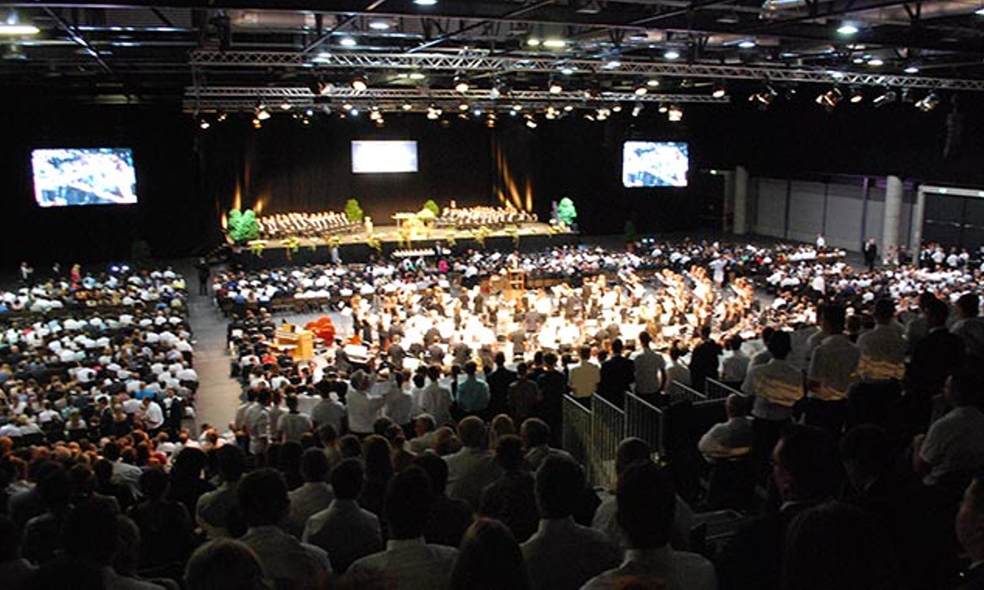 Jugendtag mit über 3.000 Teilnehmern in der Baden-Arena