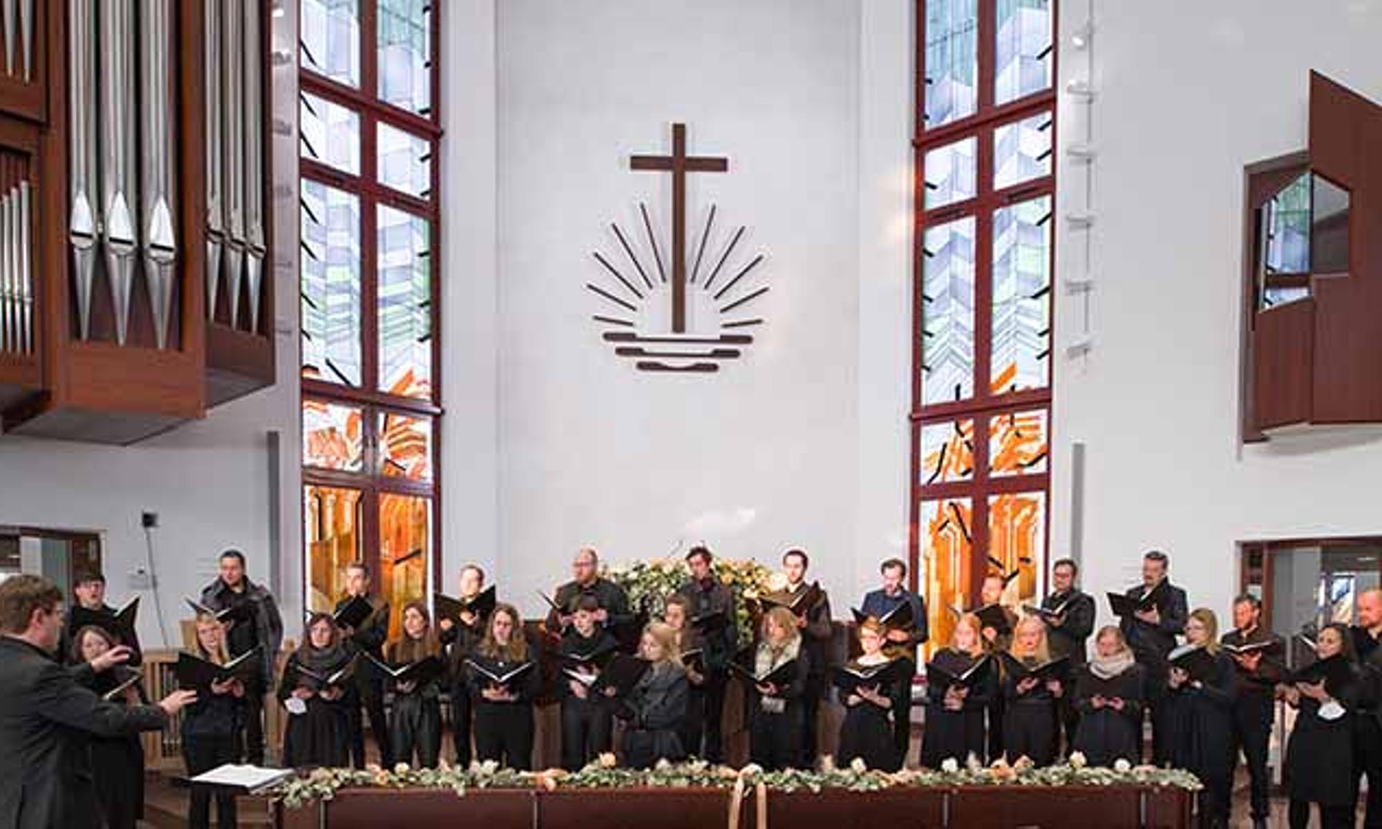 Der "Junge Chor" in der Neuapostolischen Kirche in Karlsruhe-Mitte