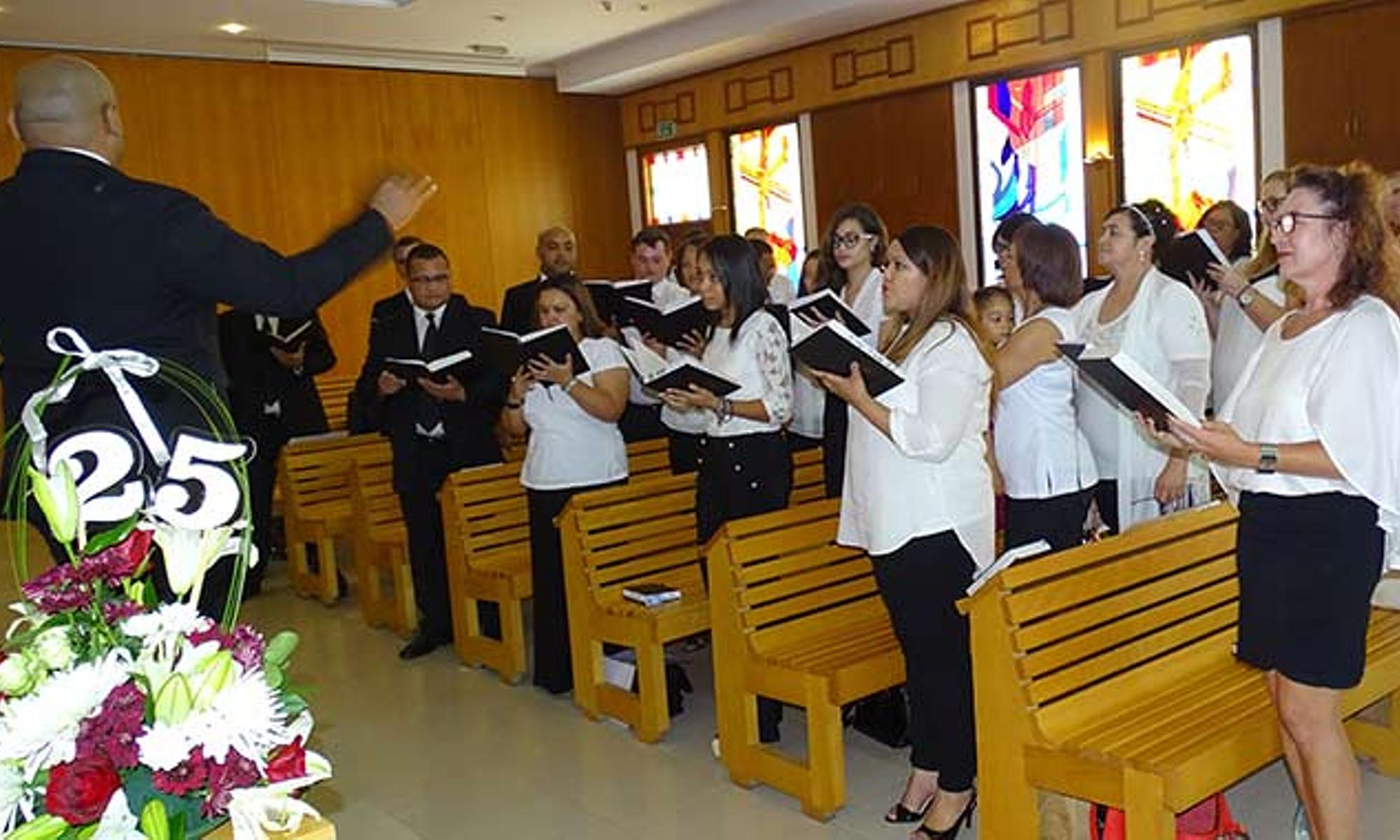Der Chor der Gemeinden aus den sieben Emiraten