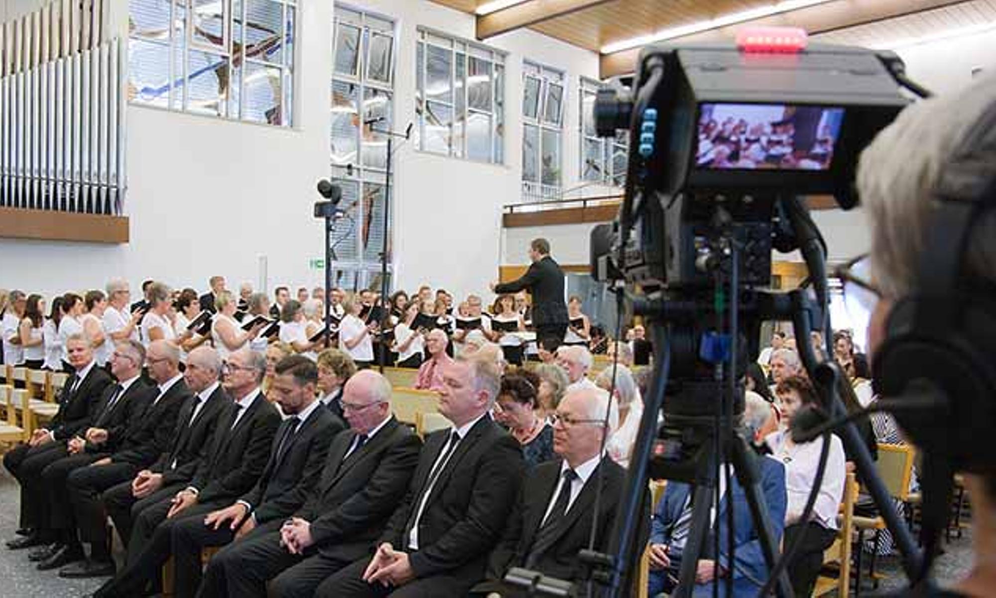 Der Gottesdienst konnte per Livestream im ganzen Bezirk Dornhan/Villingen-Schwenningen mitgefeiert werden.